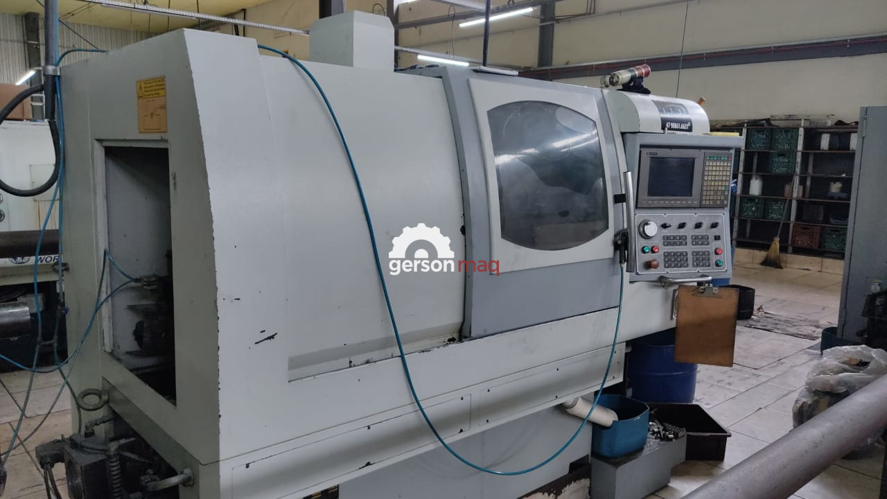 TORNO CNC CABECOTE MOVEL TIPO SUICO MARCA CHIAH CHYUN MODELO CB-36 CAPACIDADE 36 mm